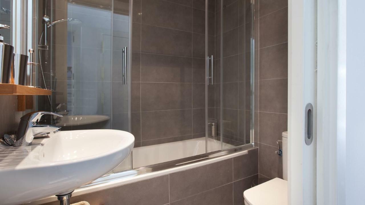Ab Montjuic Appartement Barcelona Buitenkant foto